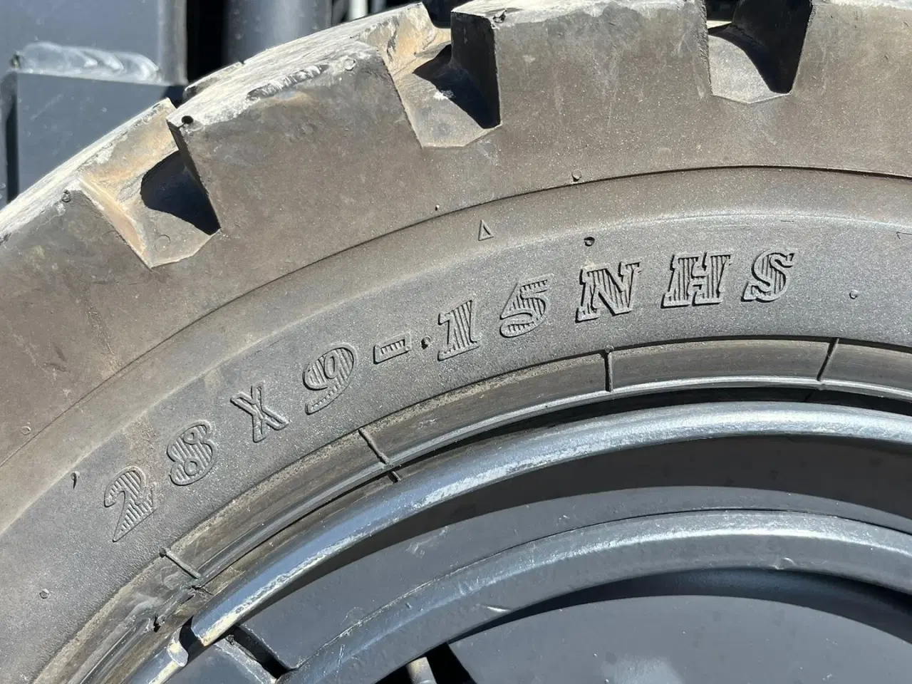 Billede 20 - Doosan D30 G med kabine og KUN 57 TIMER FRA NY, MED TIME GARENTI