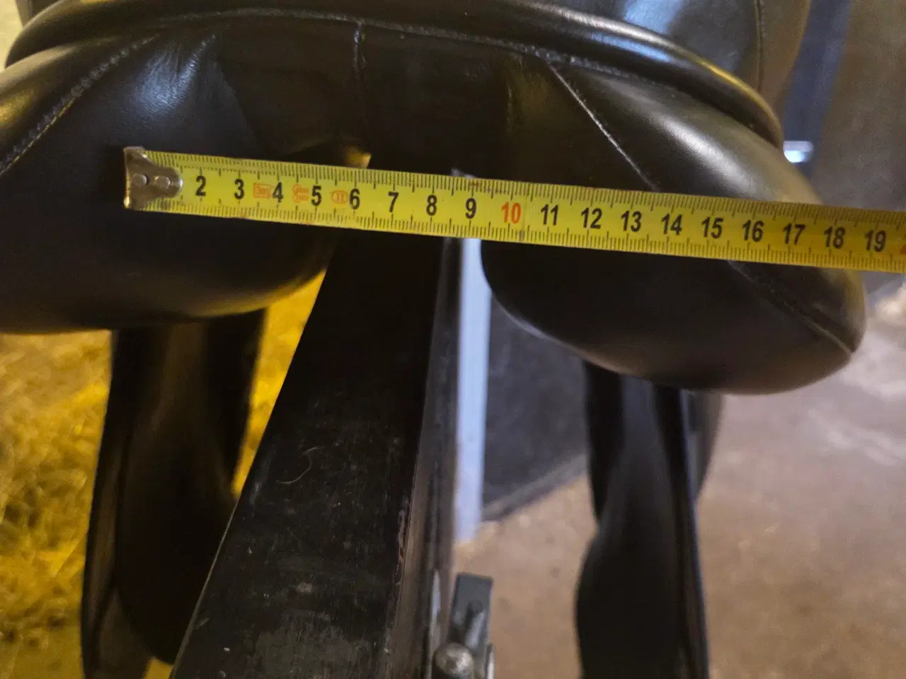 Billede 12 - Kentaur Elektra dressur 17"