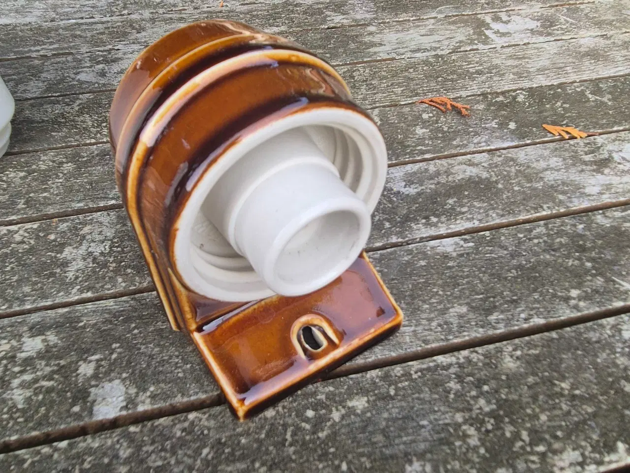 Billede 8 - Klassisk brun badeværelseslampe