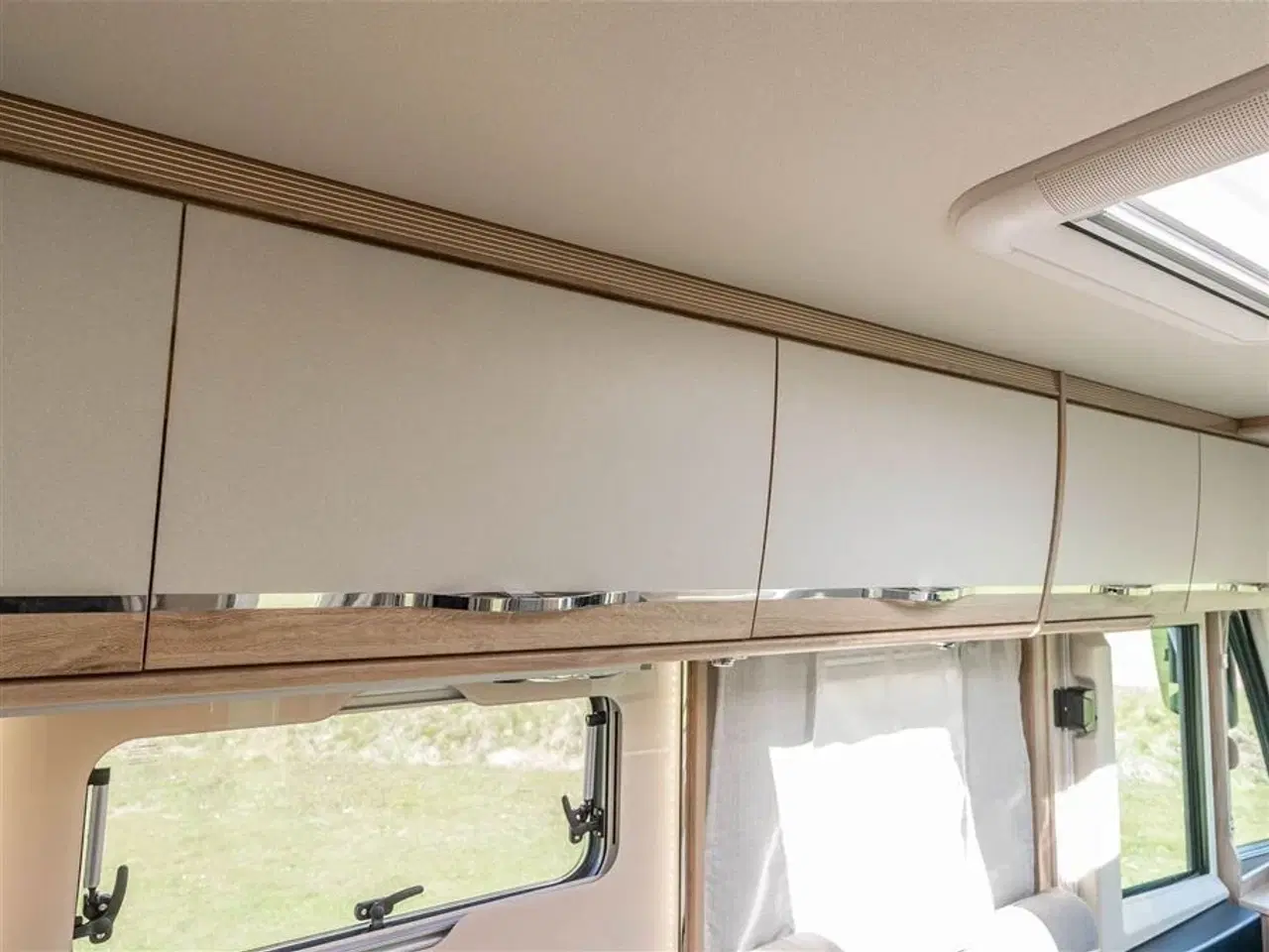 Billede 32 - 2022 - Euramobil Integra Line 720 EF   Tysk kvalitet og luksus