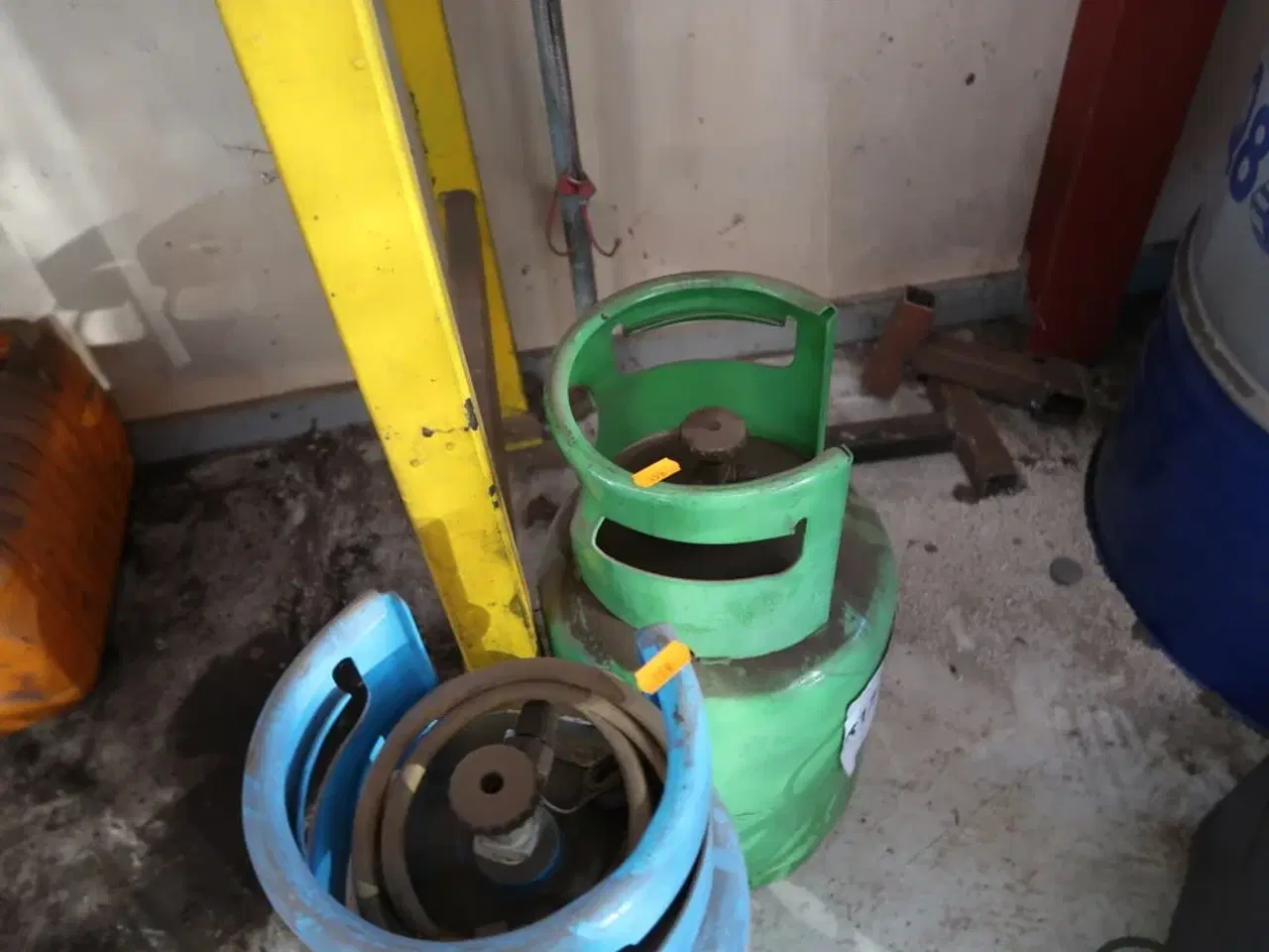 Billede 3 - 2 stk. gasflasker