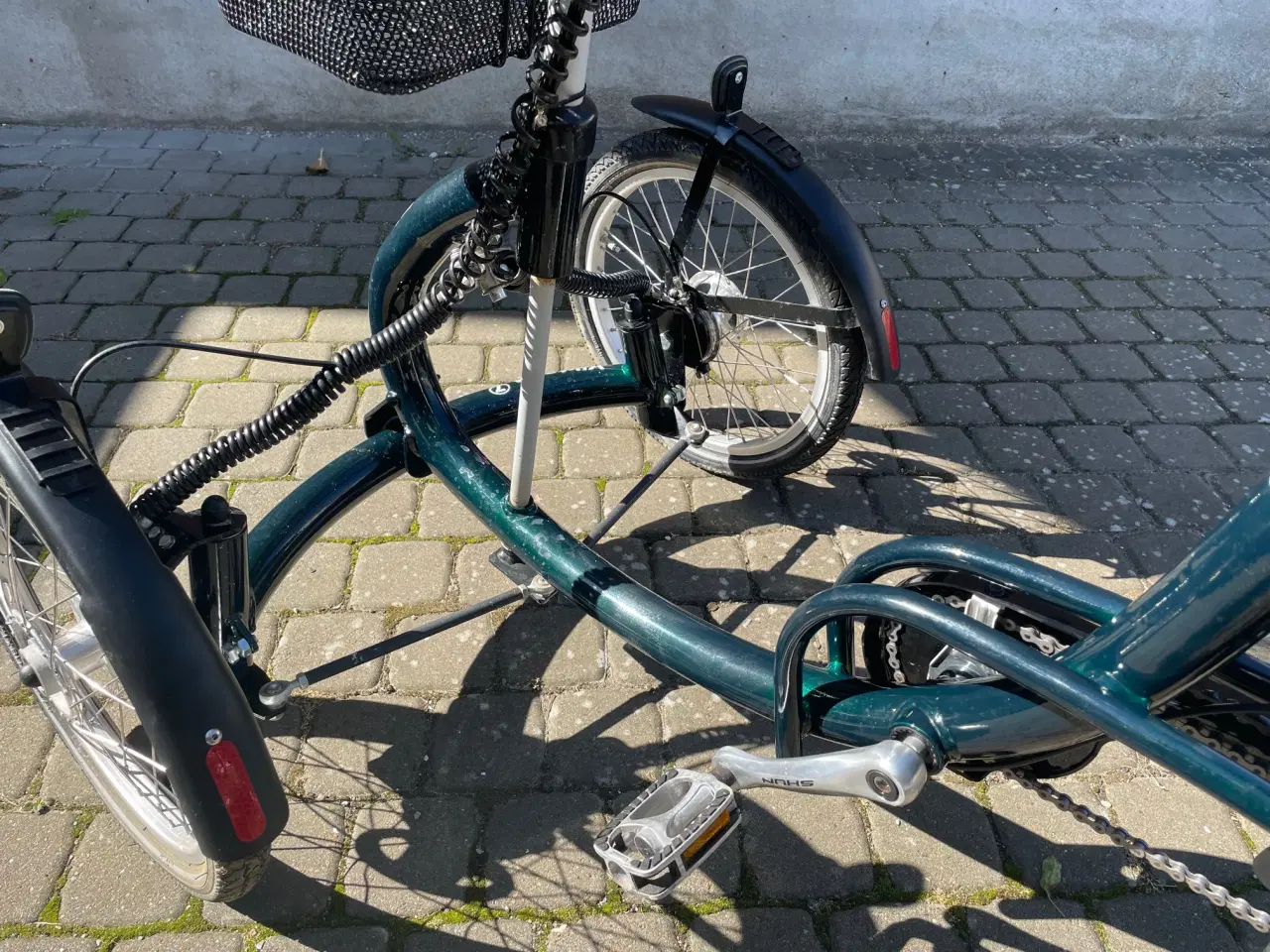 Billede 1 - Grøn, trehjulet cykel