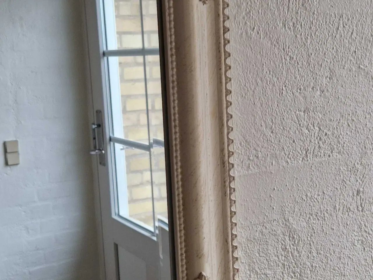 Billede 6 - RESERVERET!!!! Spejle, 2 stk med træ ramme.