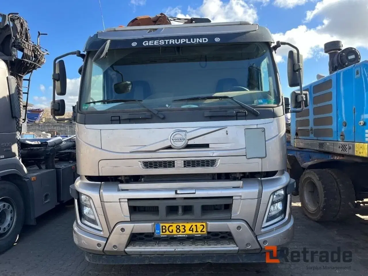Billede 2 - Volvo FMX med containerkasse og HMF 2243-Z2 grabkran