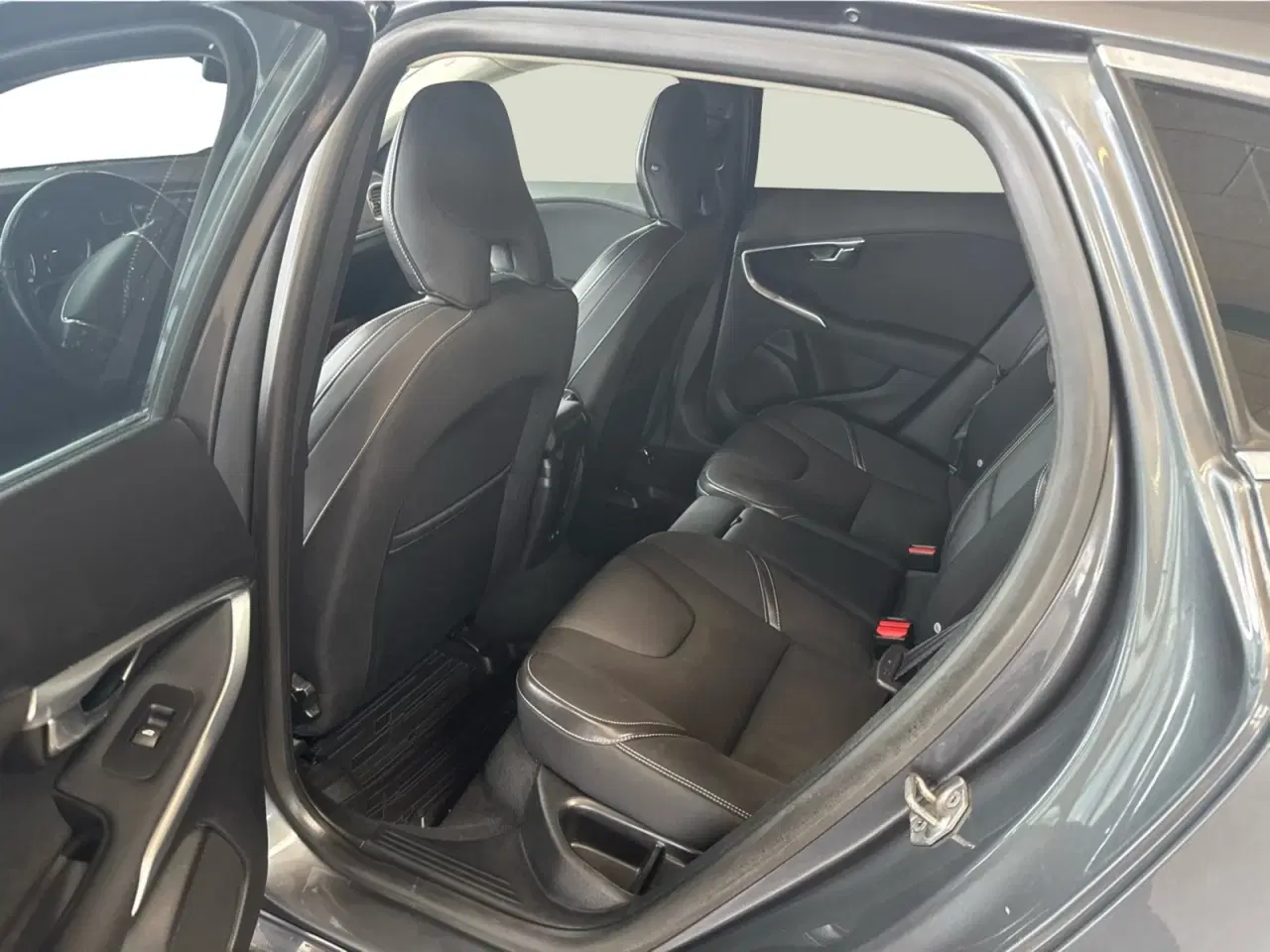 Billede 12 - Volvo V40 1,6 D2 115 Momentum aut.
