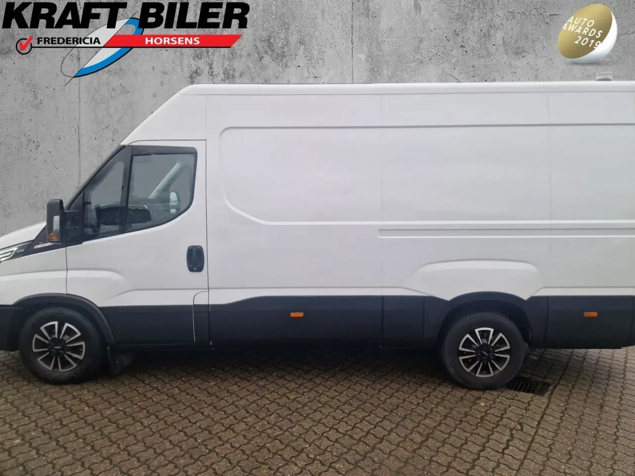 Billede 2 - Iveco Daily 3,0 35S18 12m³ Van AG8