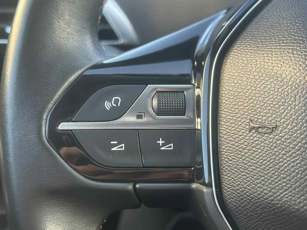 Billede 12 - Peugeot 3008 1,2 e-THP 130 Active