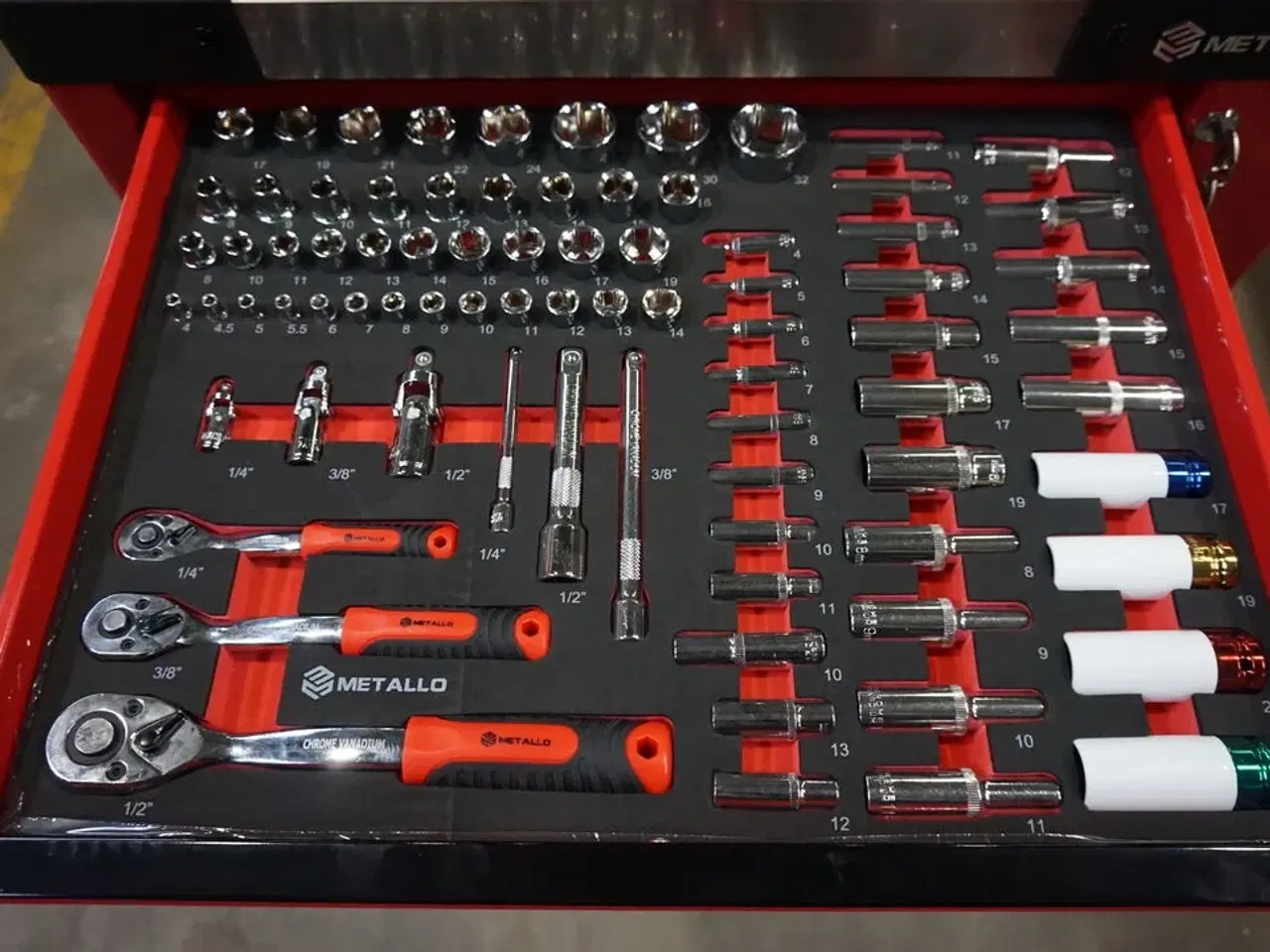 Billede 2 - Metallo Værktøjsvogn XXL med værktøj og 7 skuffer og skab