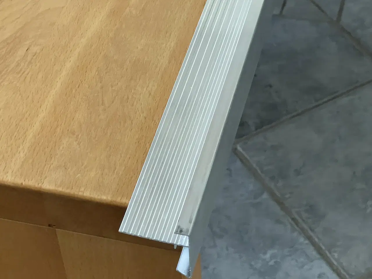 Billede 2 - Vindskede alu