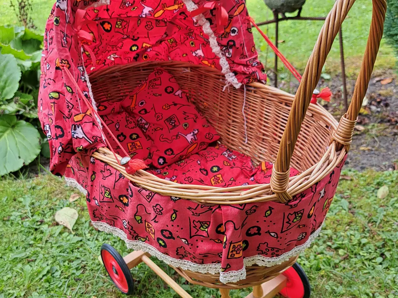 Billede 1 - Dukkevogn - vintage