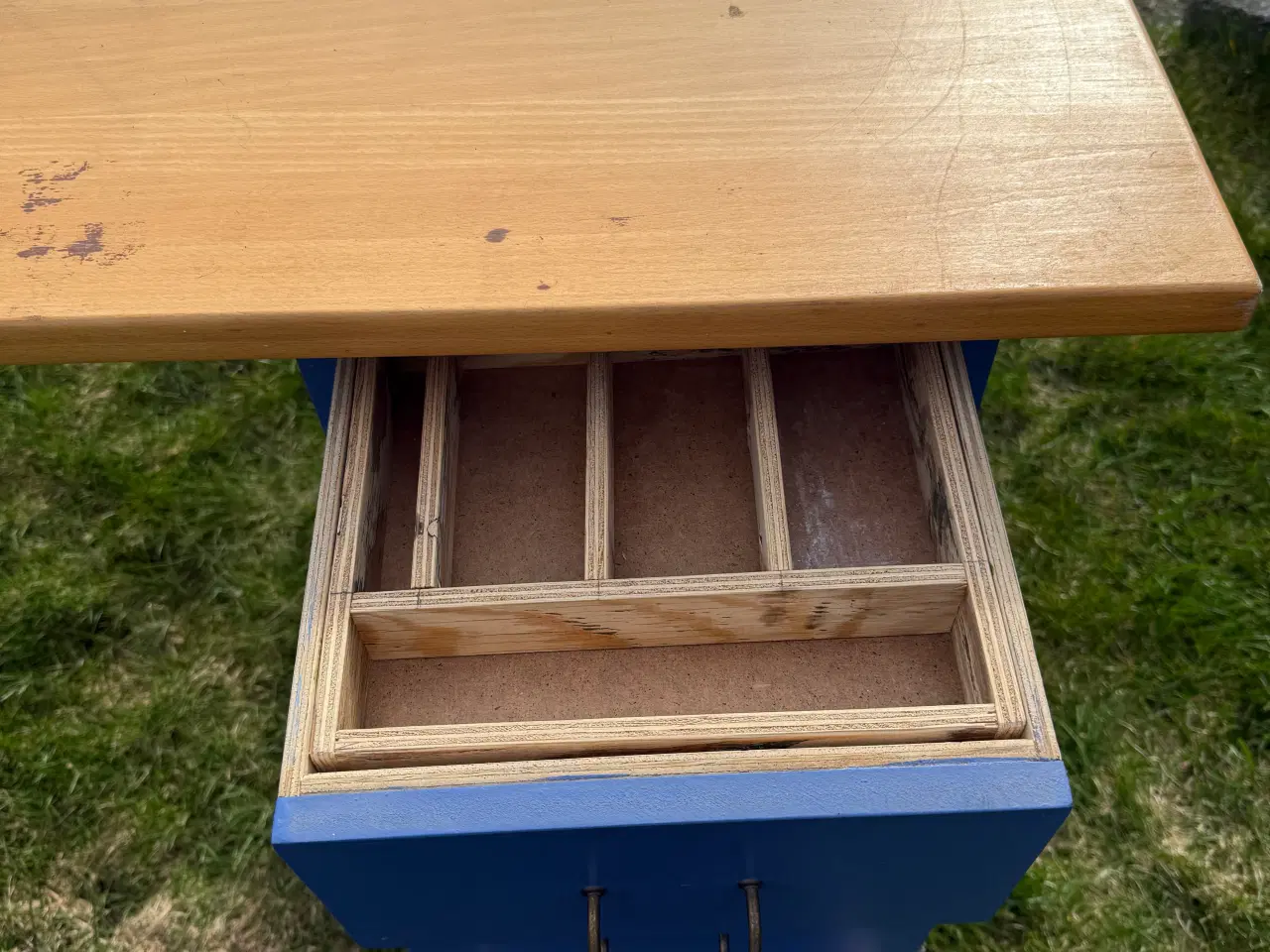 Billede 4 - Arbejdsbord til kælder eller værksted