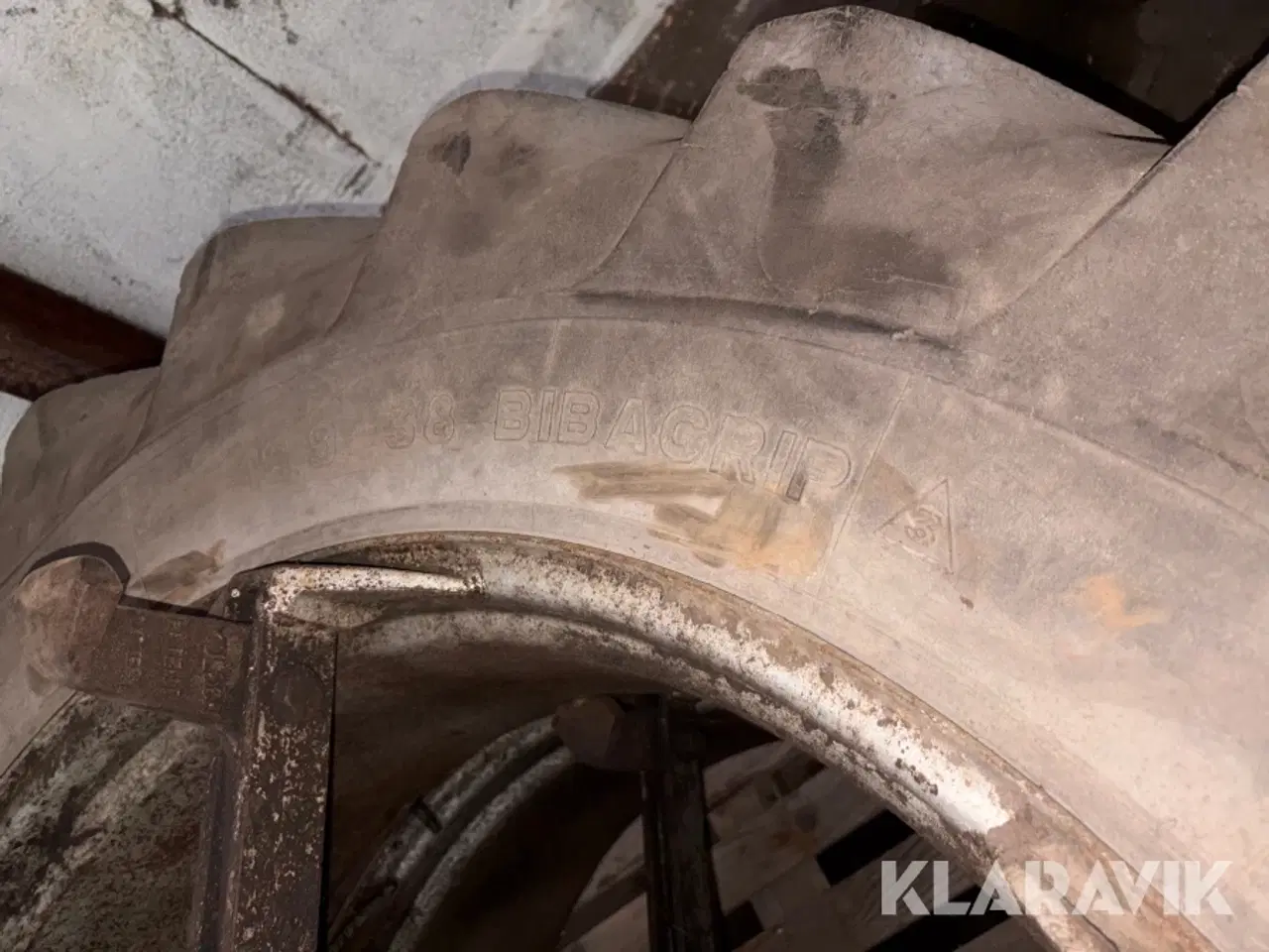 Billede 11 - Landbrugsdæk Michelin 16.9-38 2 styk