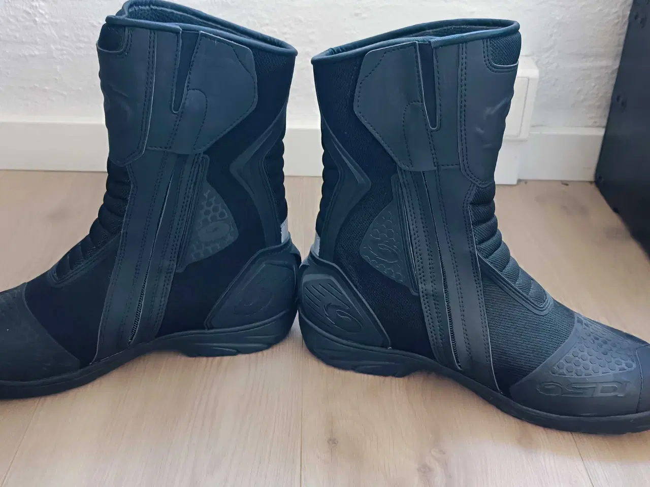 Billede 1 - Vandtætte køre støvler str 45