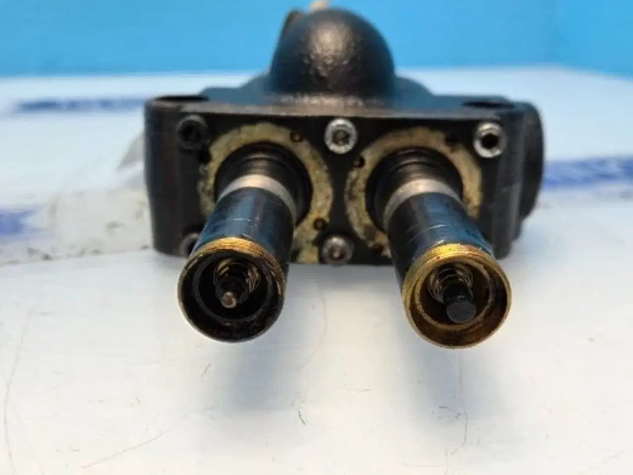 Billede 13 - John Deere 9780 CTS Trykventil AXE18738