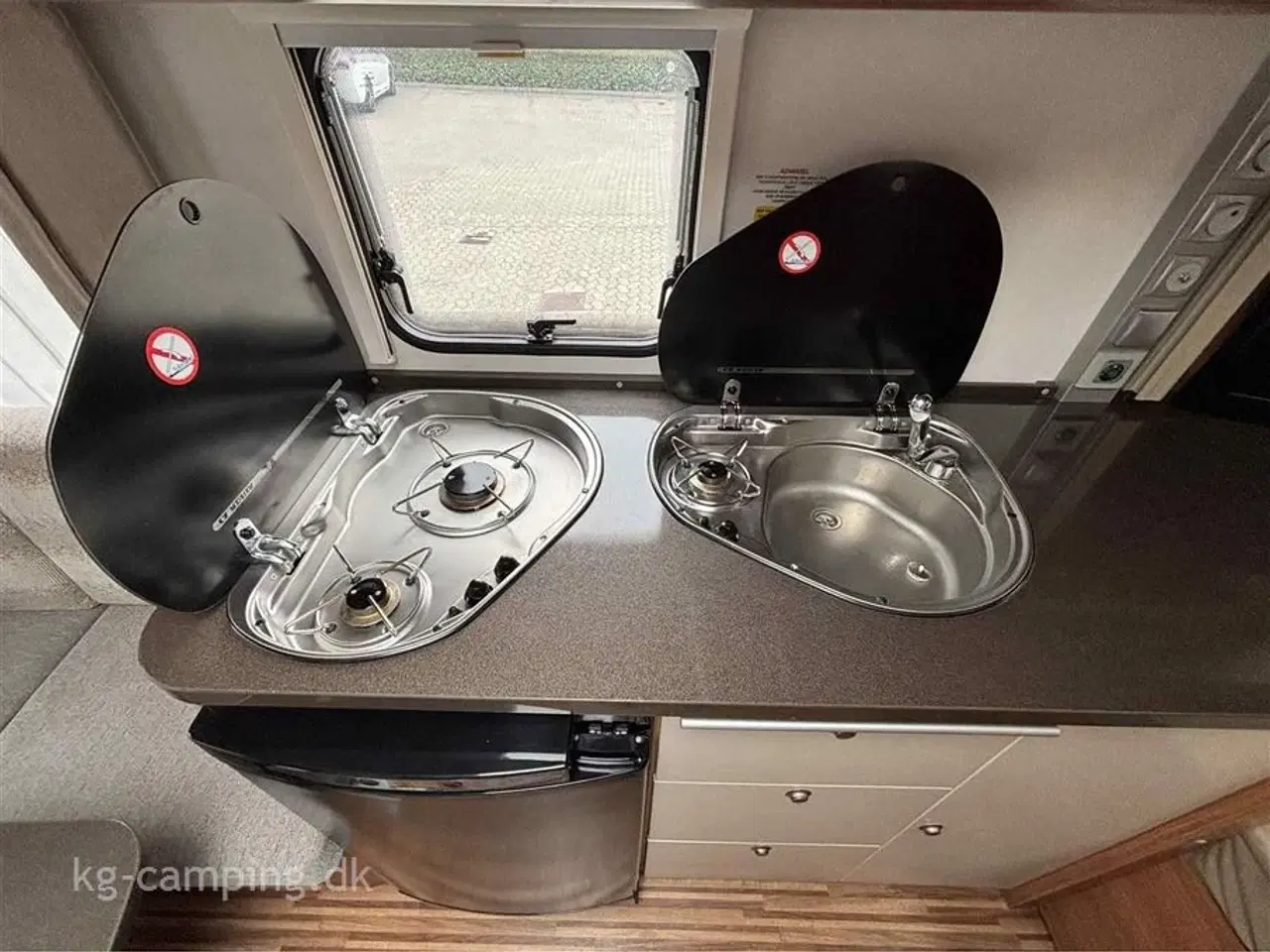 Billede 9 - 2011 - Adria Adora 462 PU   Flot rejsevogn med lav totalvægt.