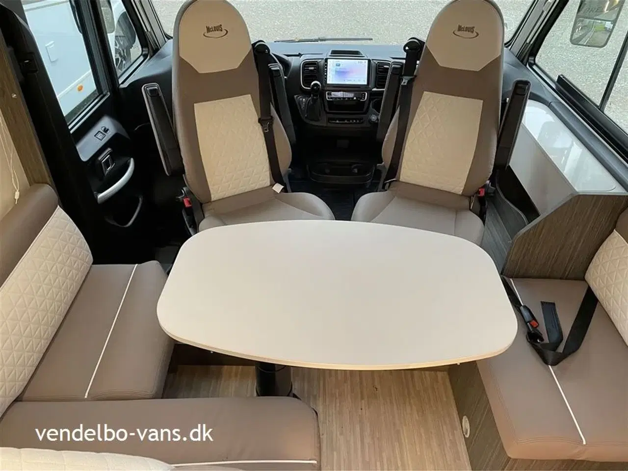 Billede 4 - 2026 - McLouis Nevis 879 G Oplev den