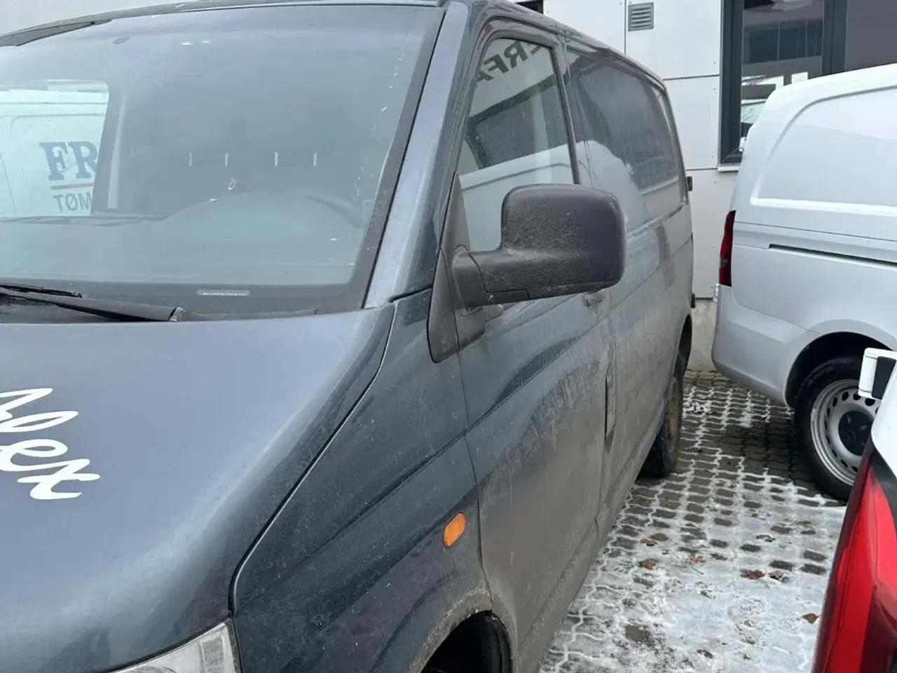 Billede 3 - VW Transporter 2,5 TDi 130 Kassevogn kort