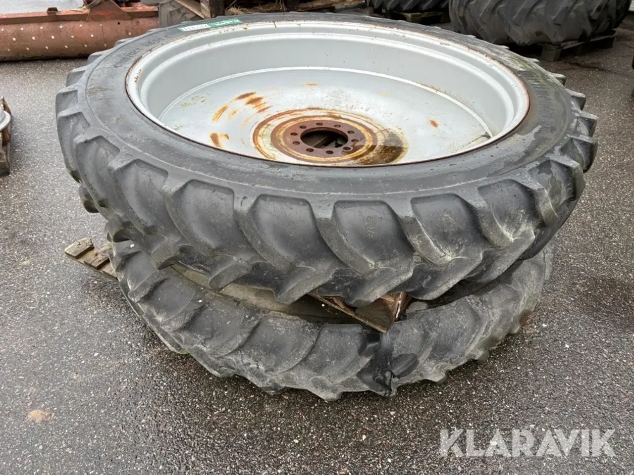 Billede 4 - Dæk Continental 270/95 R 48 2 styk