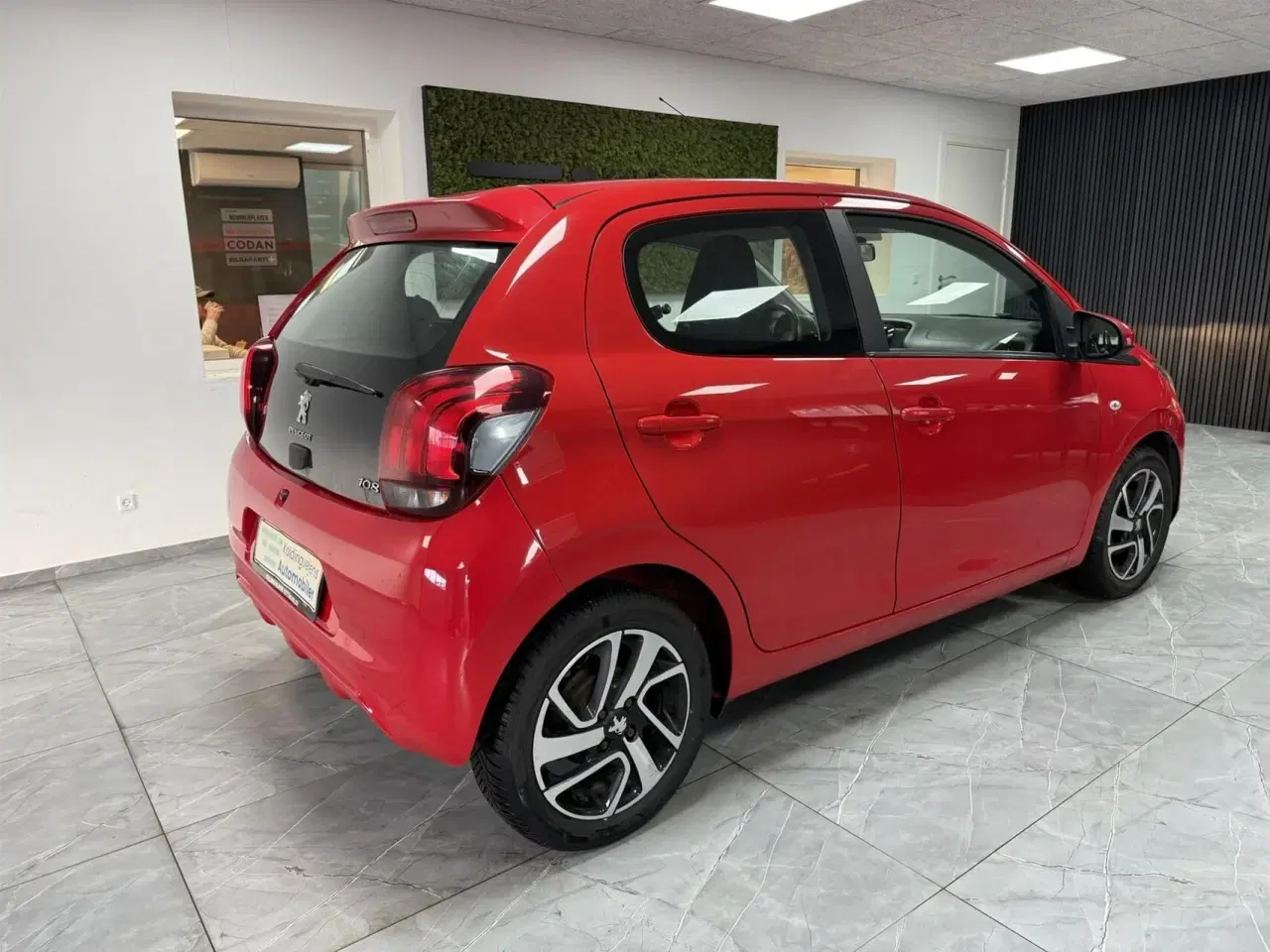 Billede 4 - Peugeot 108 1,0 e-Vti Allure 69HK 5d