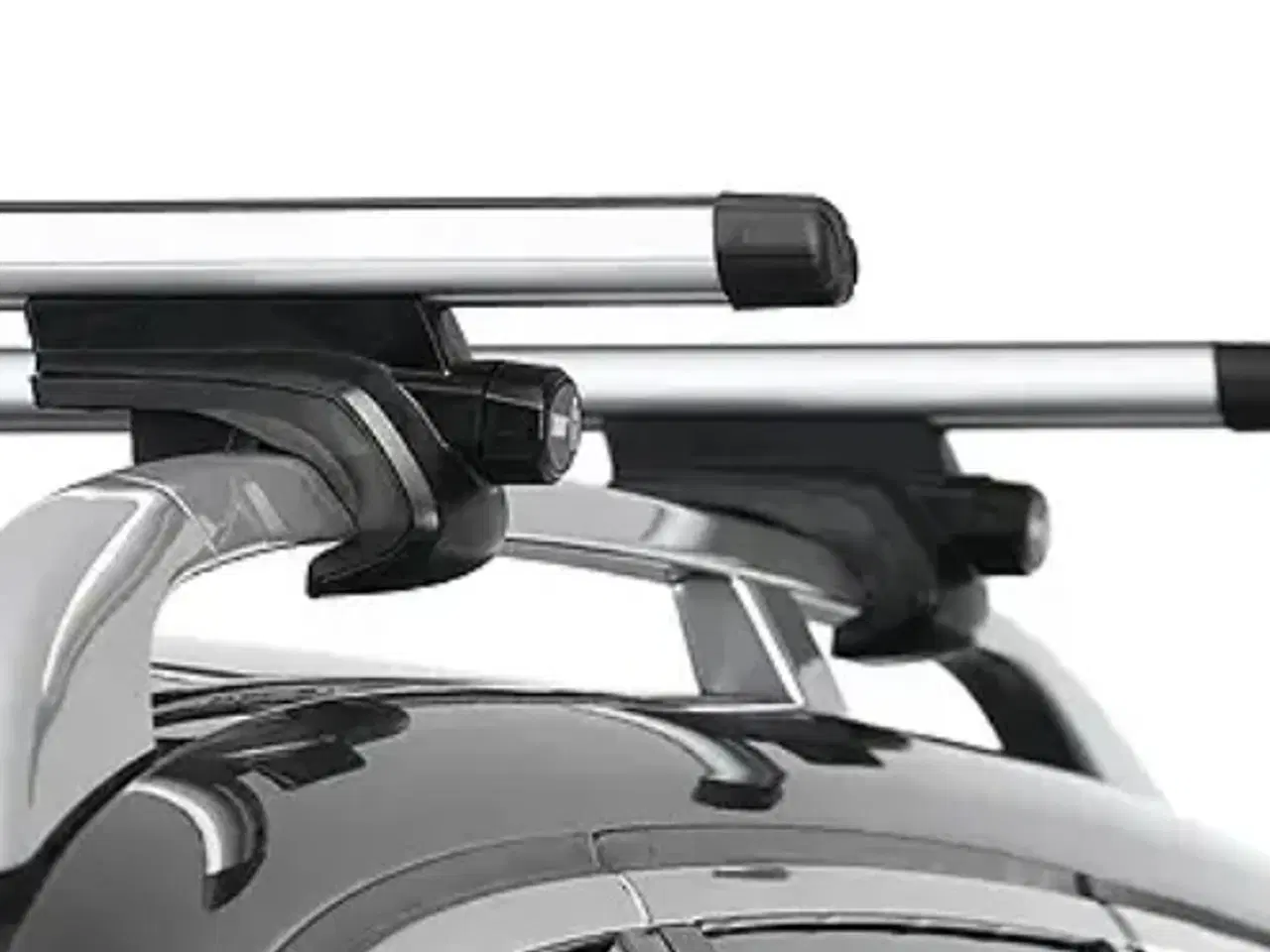 Billede 3 - Thule Pacific 700 tagboks udlejes