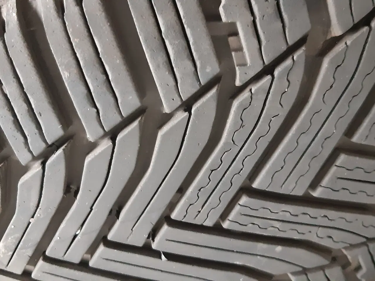 Billede 2 - Michelin Alpin 215/60 R60