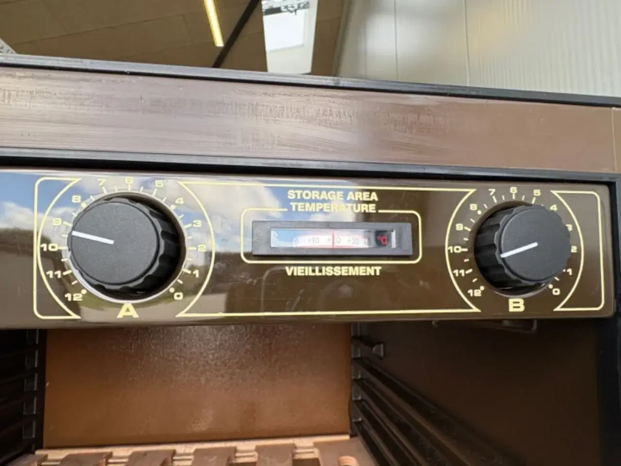Billede 7 - Vinkøleskab ERIMTAGE LUXE funktionalitet ukendt