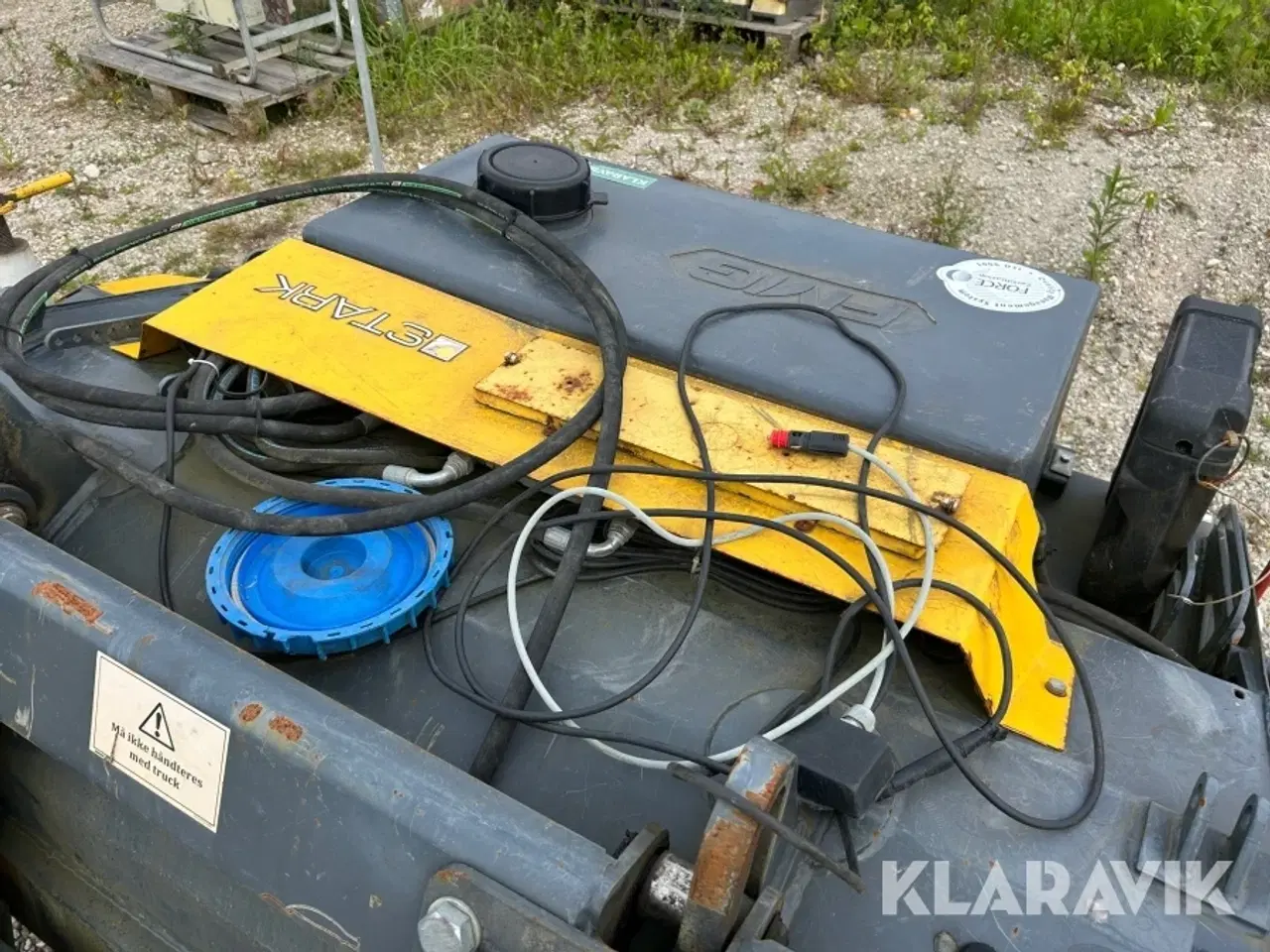 Billede 6 - Hydraulisk kost m. vandtank Stark KH1600