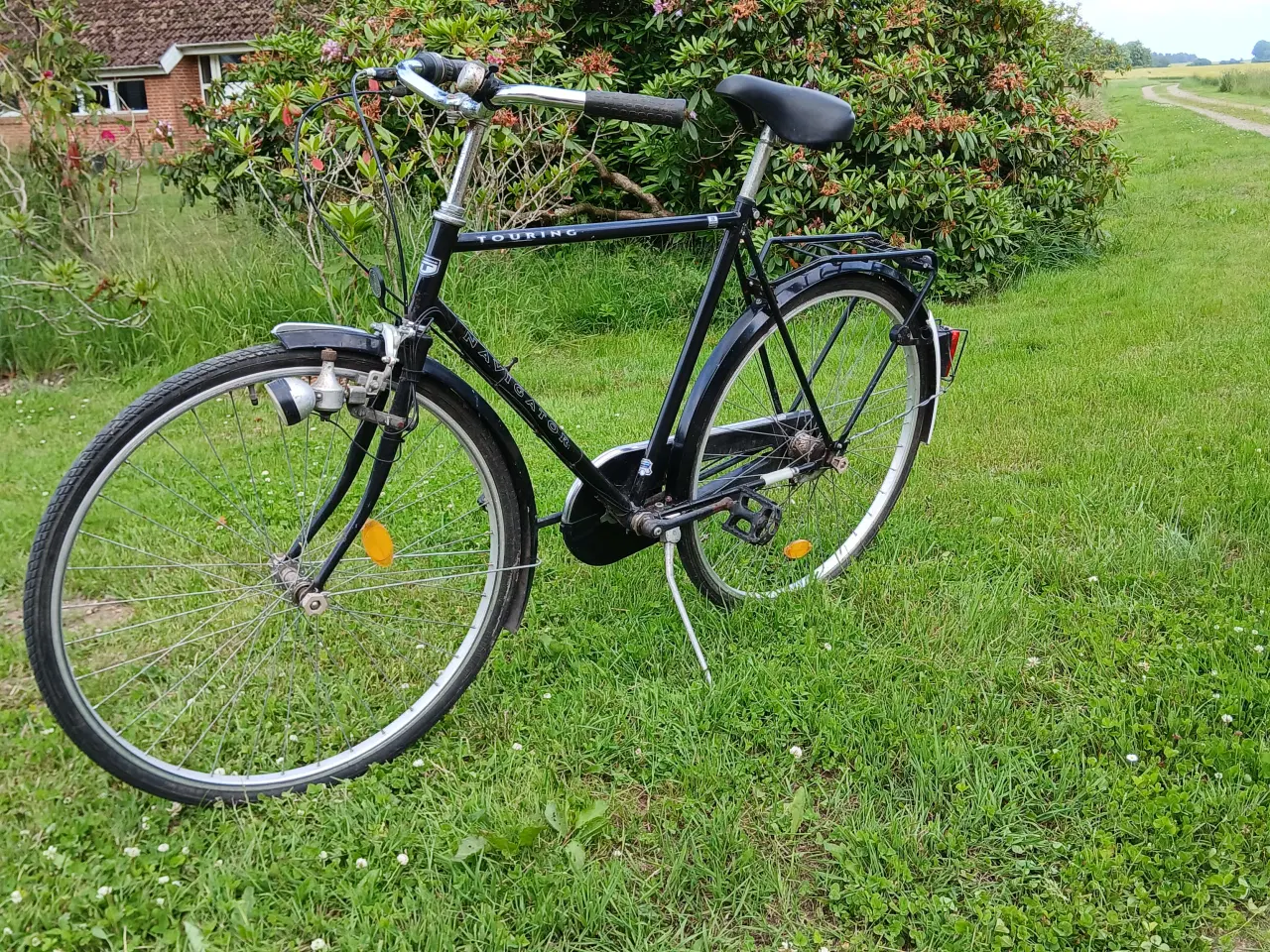 Billede 2 - Klassisk herrecykel sort Navigator Touring