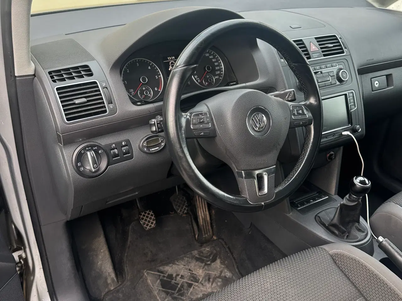 Billede 10 - Vw touran van. Årg.2011