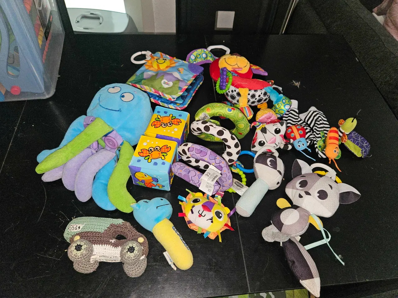 Billede 1 - En bunke baby legetøj 