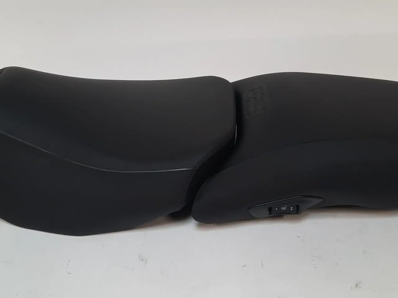 Billede 1 - BMW sæde For + bag m/ Varme R1250GSA 