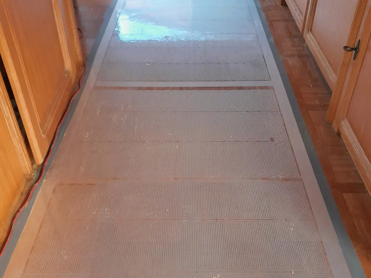 Billede 2 - Gulvvarme til stor campingvogn,