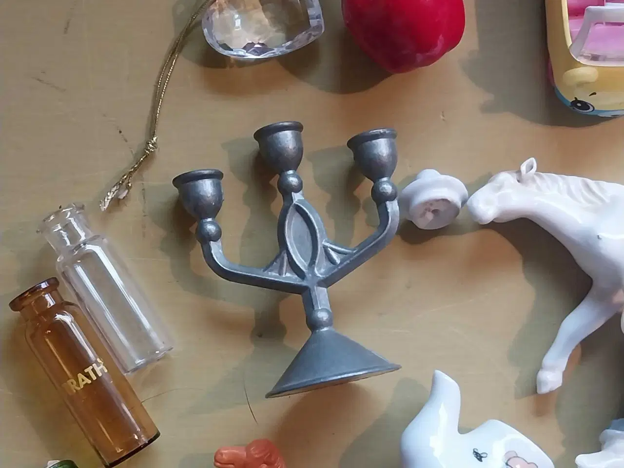 Billede 2 - Sættekasseting, over 100 småting