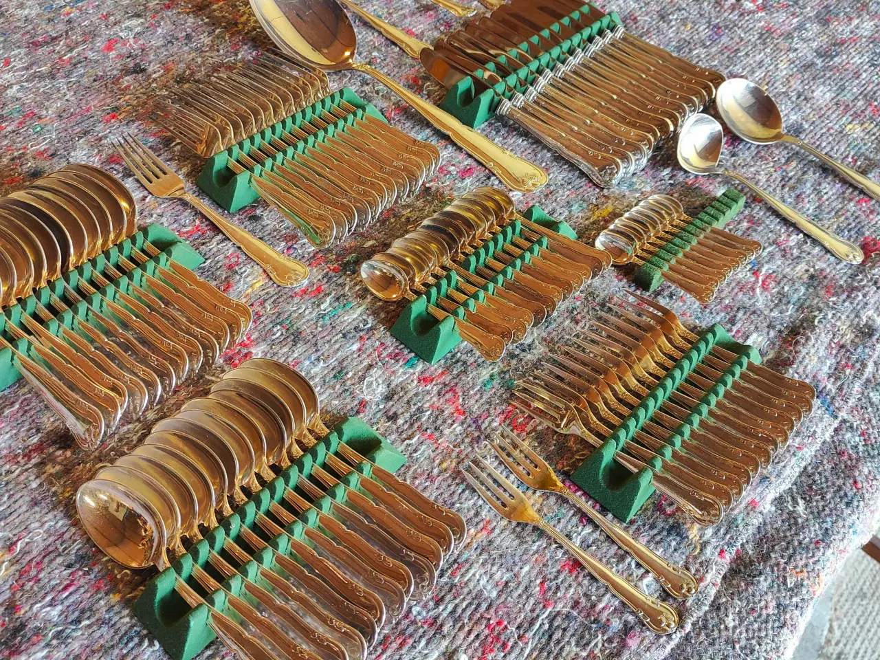 Billede 1 - 89 dele Liselund sølvplet bestik