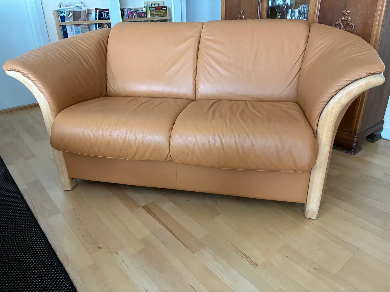 Billede 1 - Stresless 2 personers lædersofa