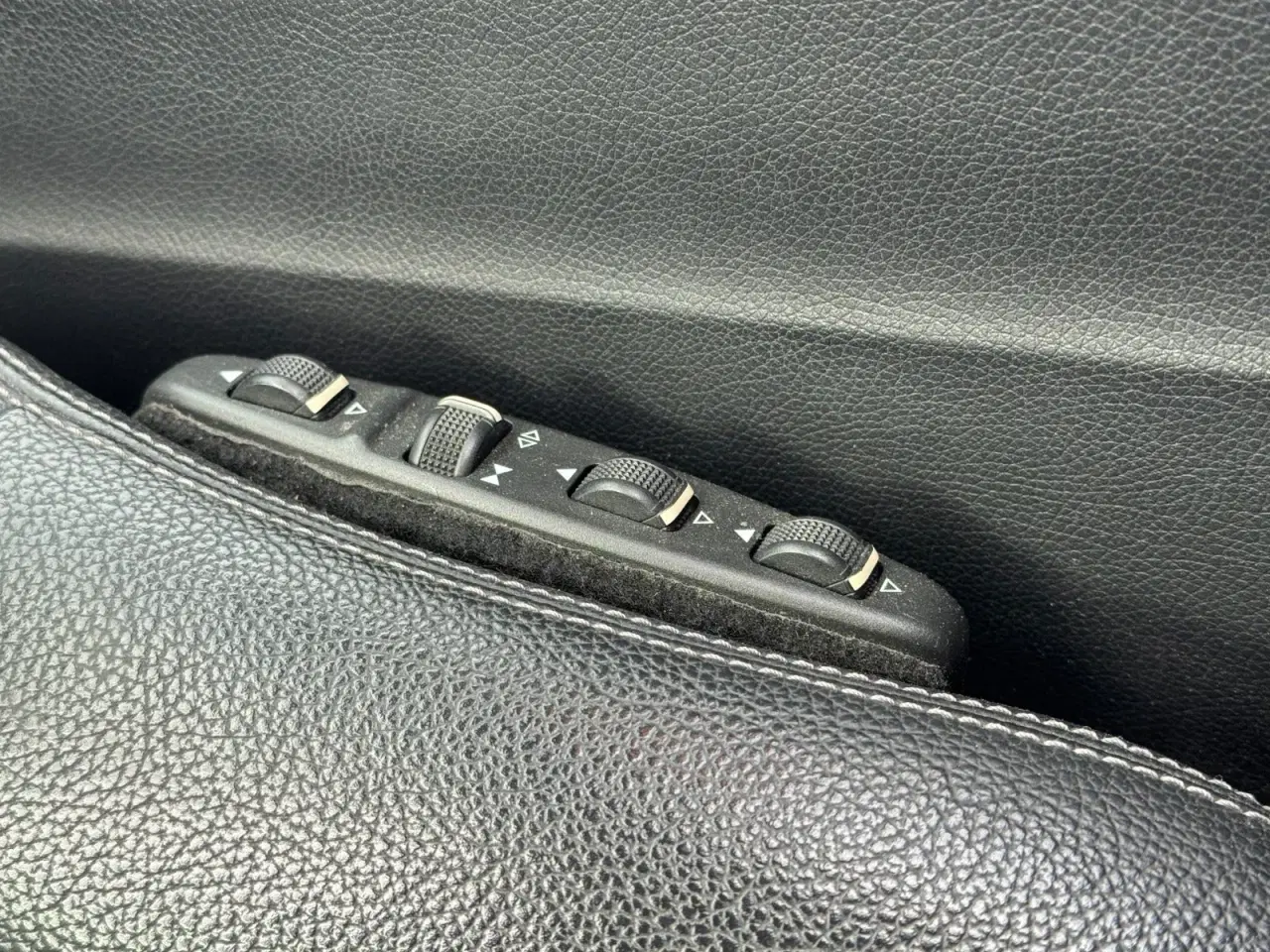 Billede 12 - Mercedes E220 2,2 CDi Avantgarde stc. aut.