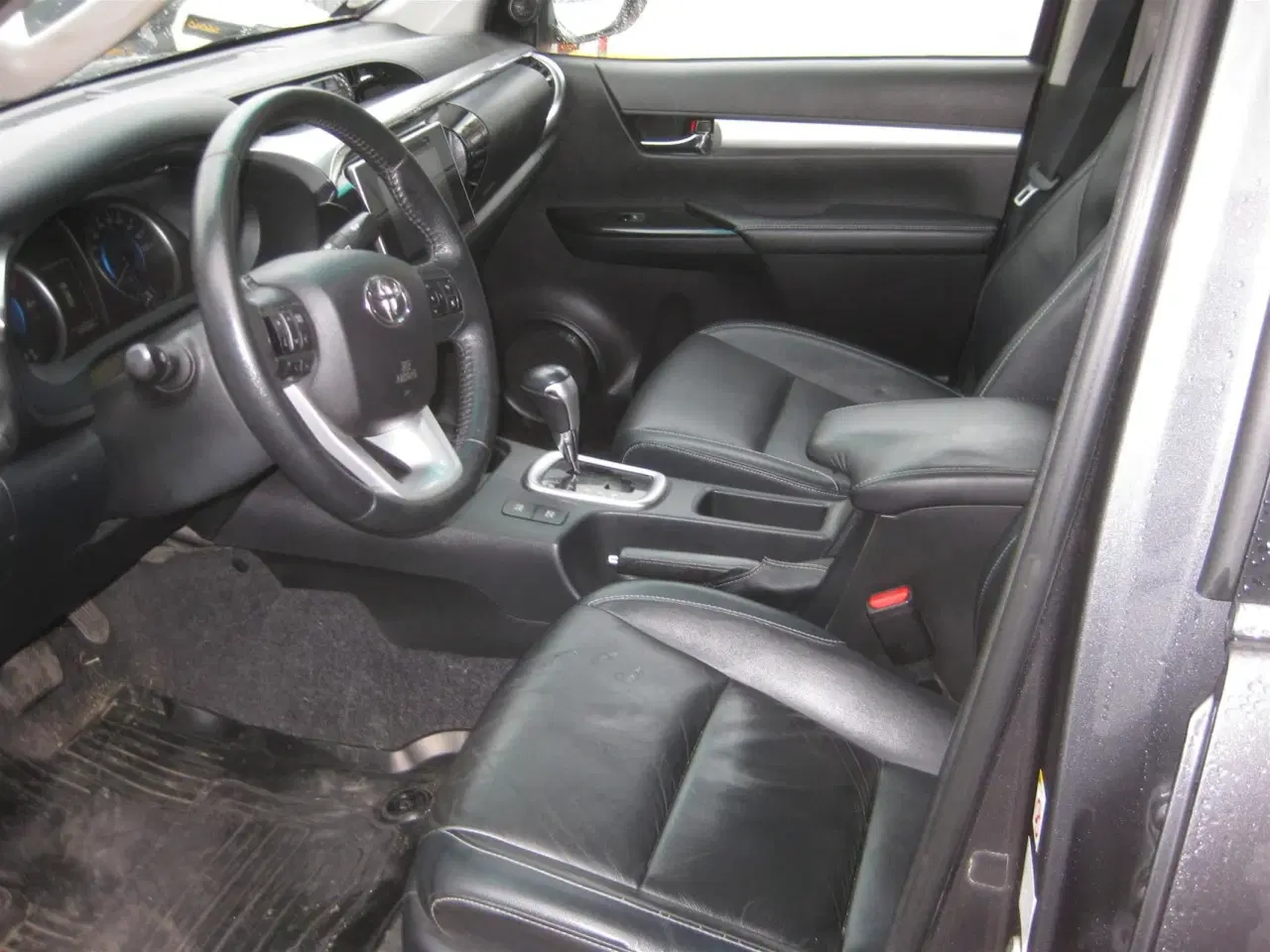 Billede 4 - Toyota HiLux Dobb.Kab. 2,4 D-4D T4 4x4 150HK DobKab Aut.