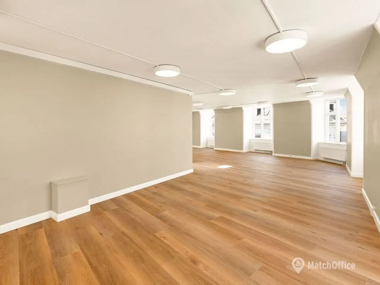 Billede 10 - INGEN BINDING - Nyistandsat og indbydende kontor på 473 m² med privat tagterrasse