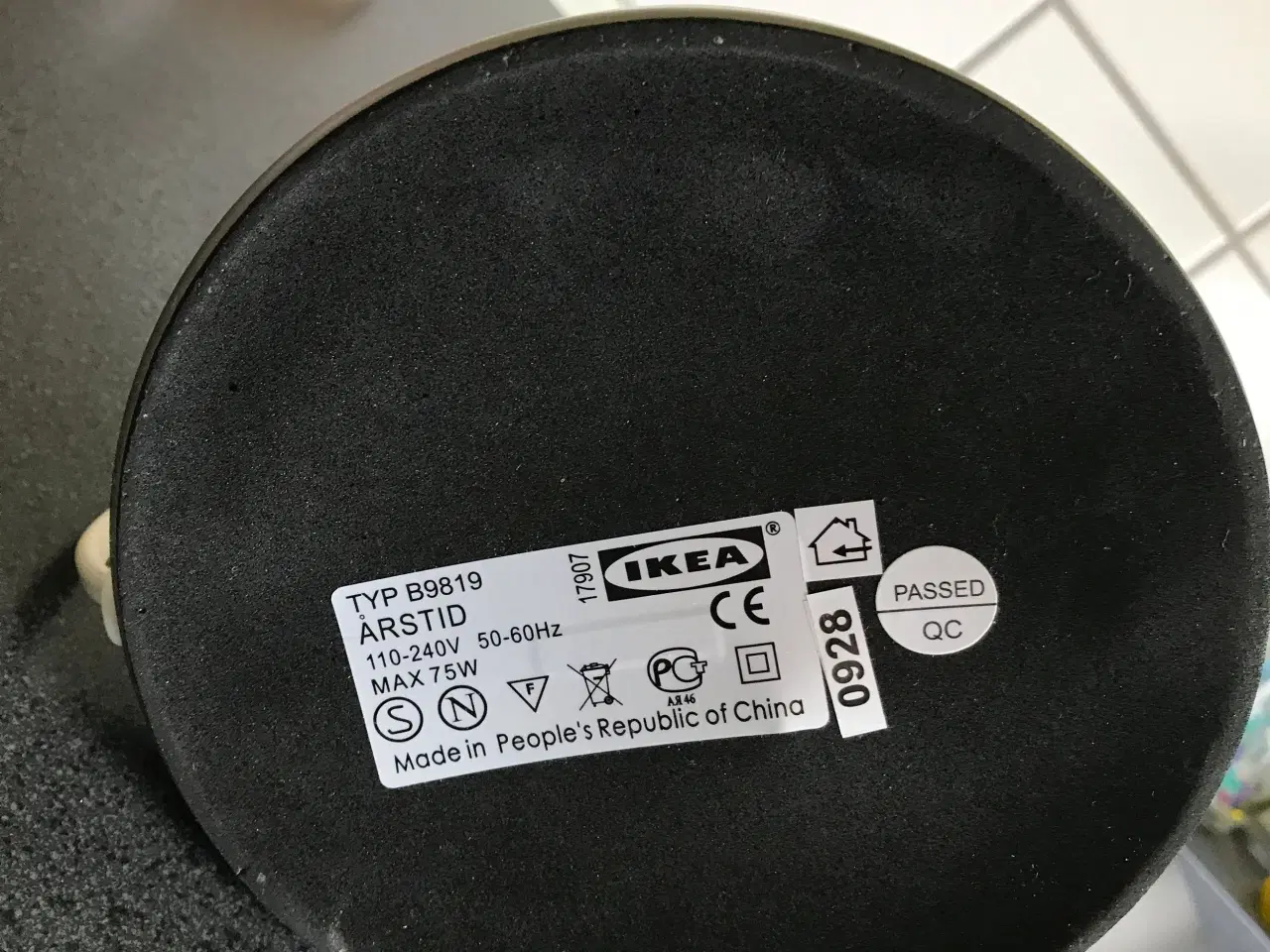 Billede 2 - NY PRIS Årstid bordlampe i børstet stål fra Ikea 