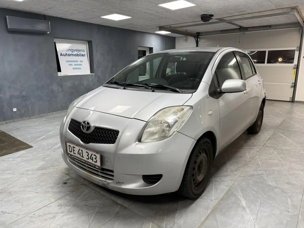 Billede 3 - Toyota Yaris 1,3 VVT-I Linea Terra 87HK 5d