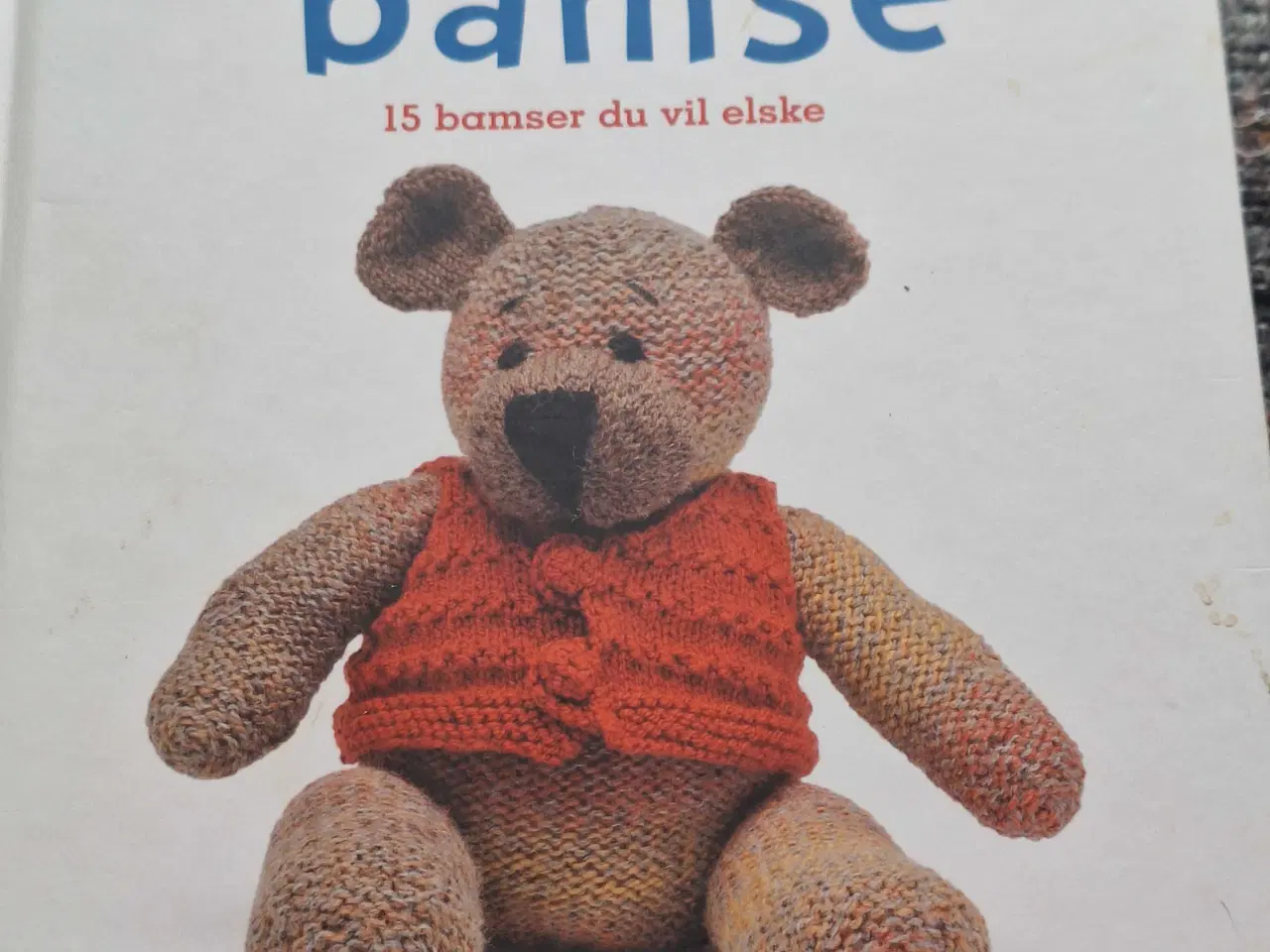 Billede 1 - Strik en bamse bog sælges 