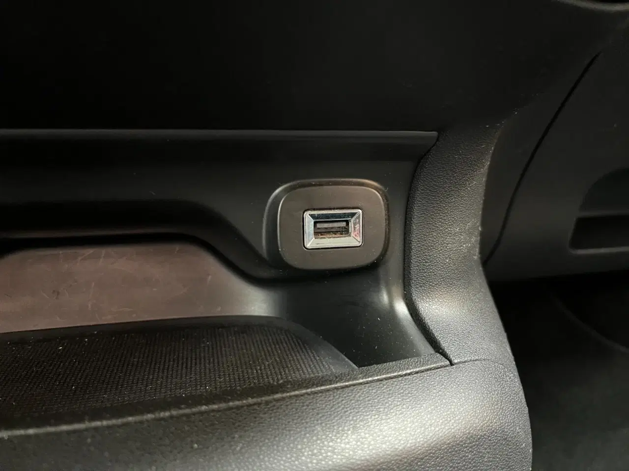 Billede 14 - Citroën C4 Cactus 1,6 BlueHDi 100 Iconic Van