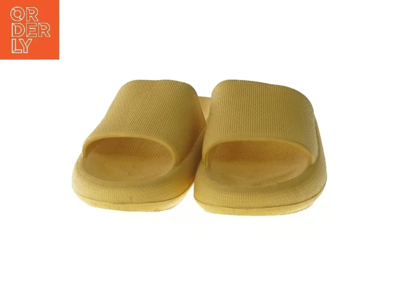 Billede 3 - Gule badesandaler fra Surf (str. 39-40 )