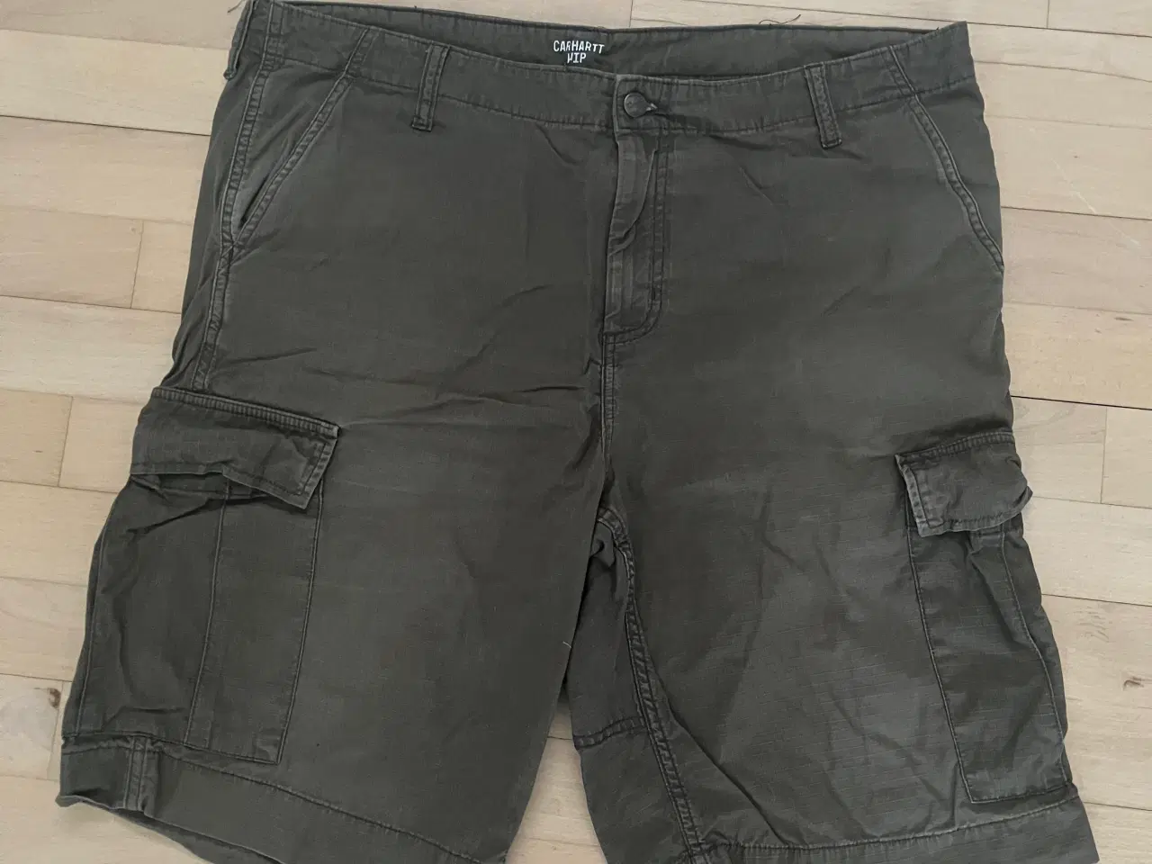 Billede 6 - Carhartt regular cargo shorts 38