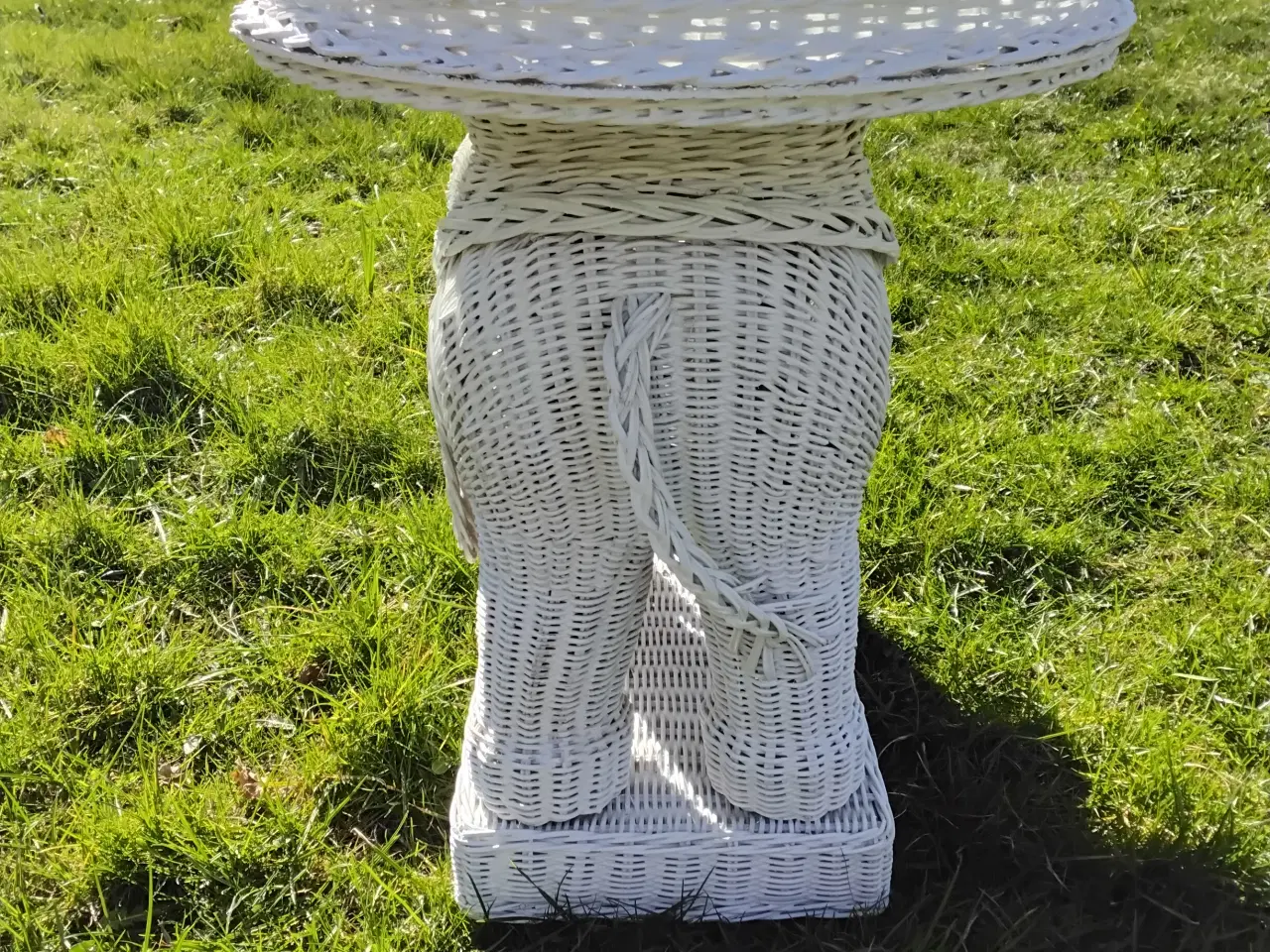 Billede 10 - Hvid vintage rattan gyngestol med smuk flet 