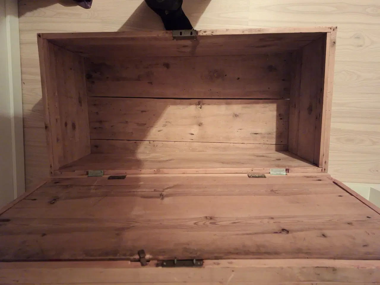 Billede 4 - Kiste med rum i låget