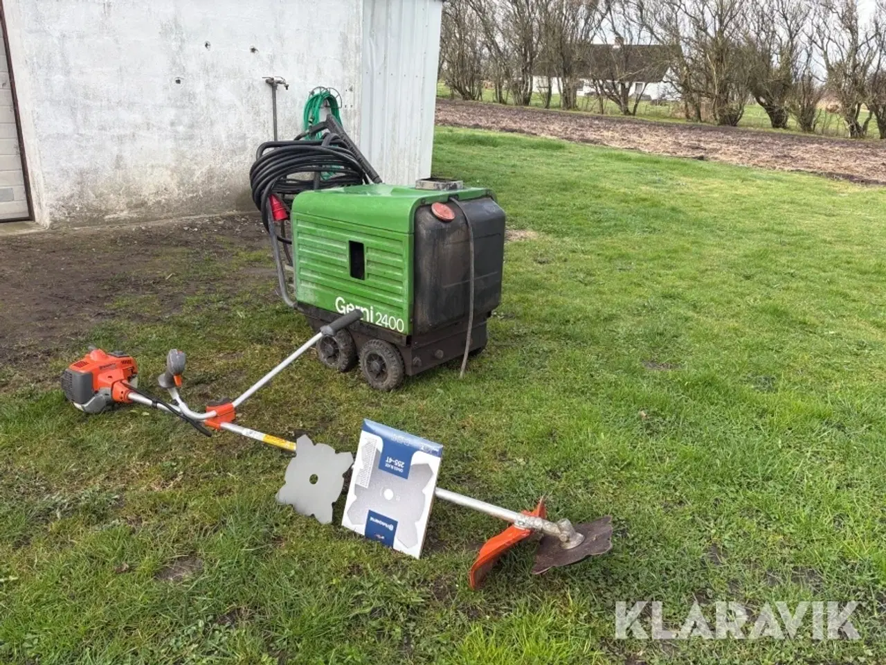Billede 1 - Hedvandsrenser og buskryder Gerni 2400 og Husqvarna 325R