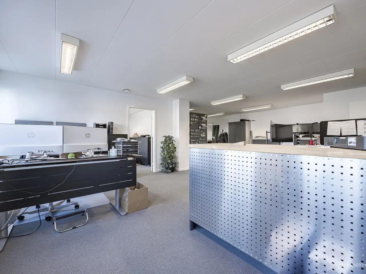 Billede 3 - 361 kvm. lager/montage med kontor. Lige ved E20.