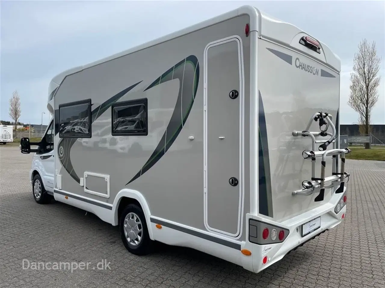 Billede 2 - 2021 - Chausson 640 Titanium Premium   Kommisionssalg - 200 AH Lithium, 2000W inverter, 170Hk &amp;amp;amp;amp;amp; 6-trins automatgear, Solceller mm.