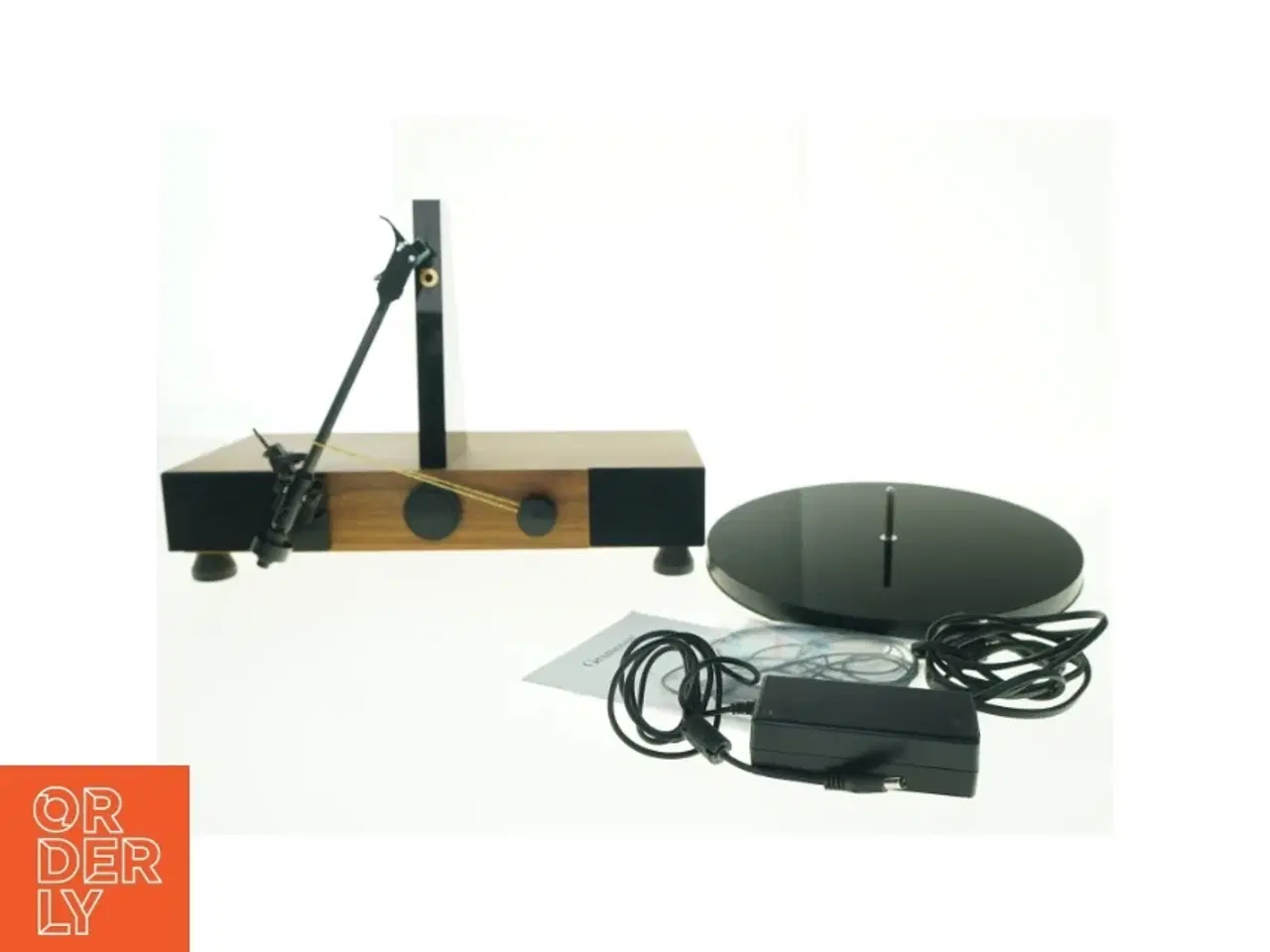 Billede 1 - Pladespiller fra Gramovox (str. 44 x 25 x 31 cm)